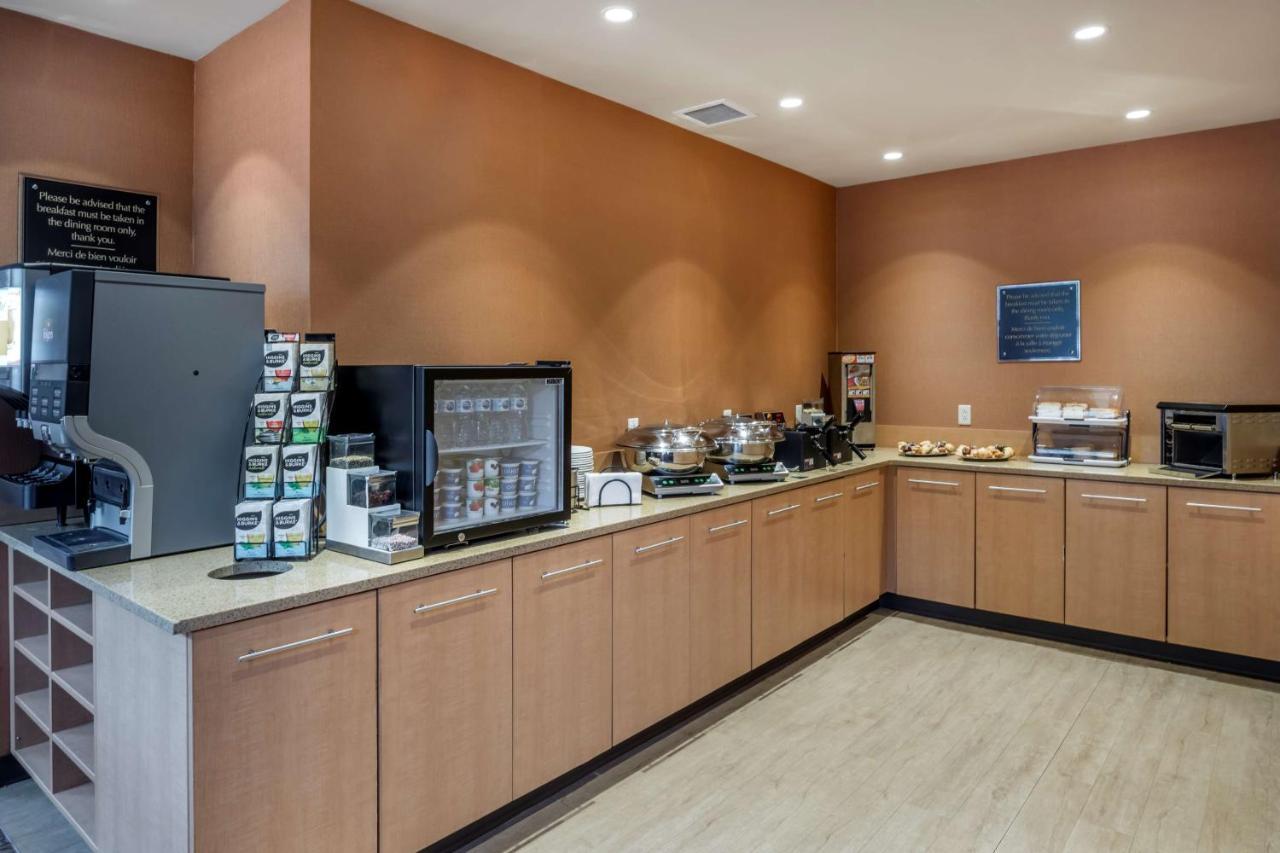 Best Western Plus, Bathurst Hotel & Suites Exterior foto