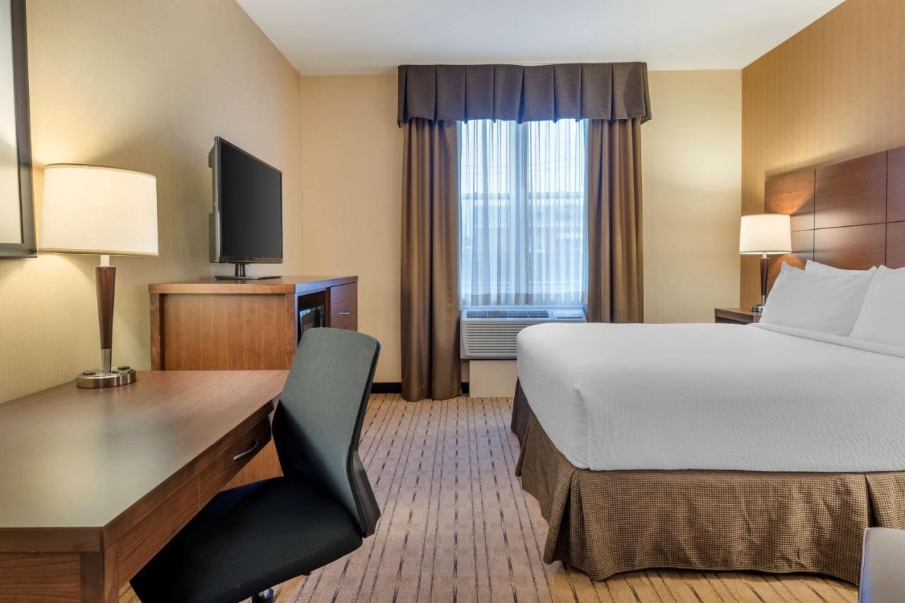 Best Western Plus, Bathurst Hotel & Suites Exterior foto